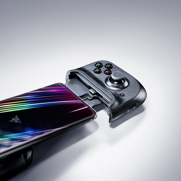 Razer Kishi - Controller for iPhone- Universal Gaming Controller for iOS - Picture 6 of 7